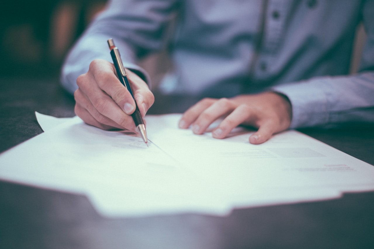 Professionnel signature contrat protection création numérique